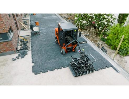 Machine de pose de pavés type Pacer P22 Optimas